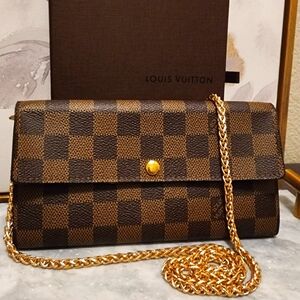 ✅️Full Inclusion-LV Damier Long Sarah Wallet COA, Box/Bag & Chain